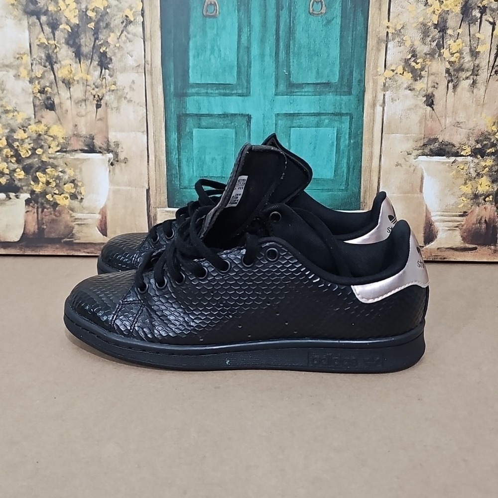 Adidas Stan Smith Black Snakeskin W Size 8.5